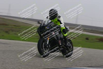 media/Nov-30-2025-TrackDaz (Sun) [[d8b22663df]]/A Group/Session 4 (Wheelie Bump)/